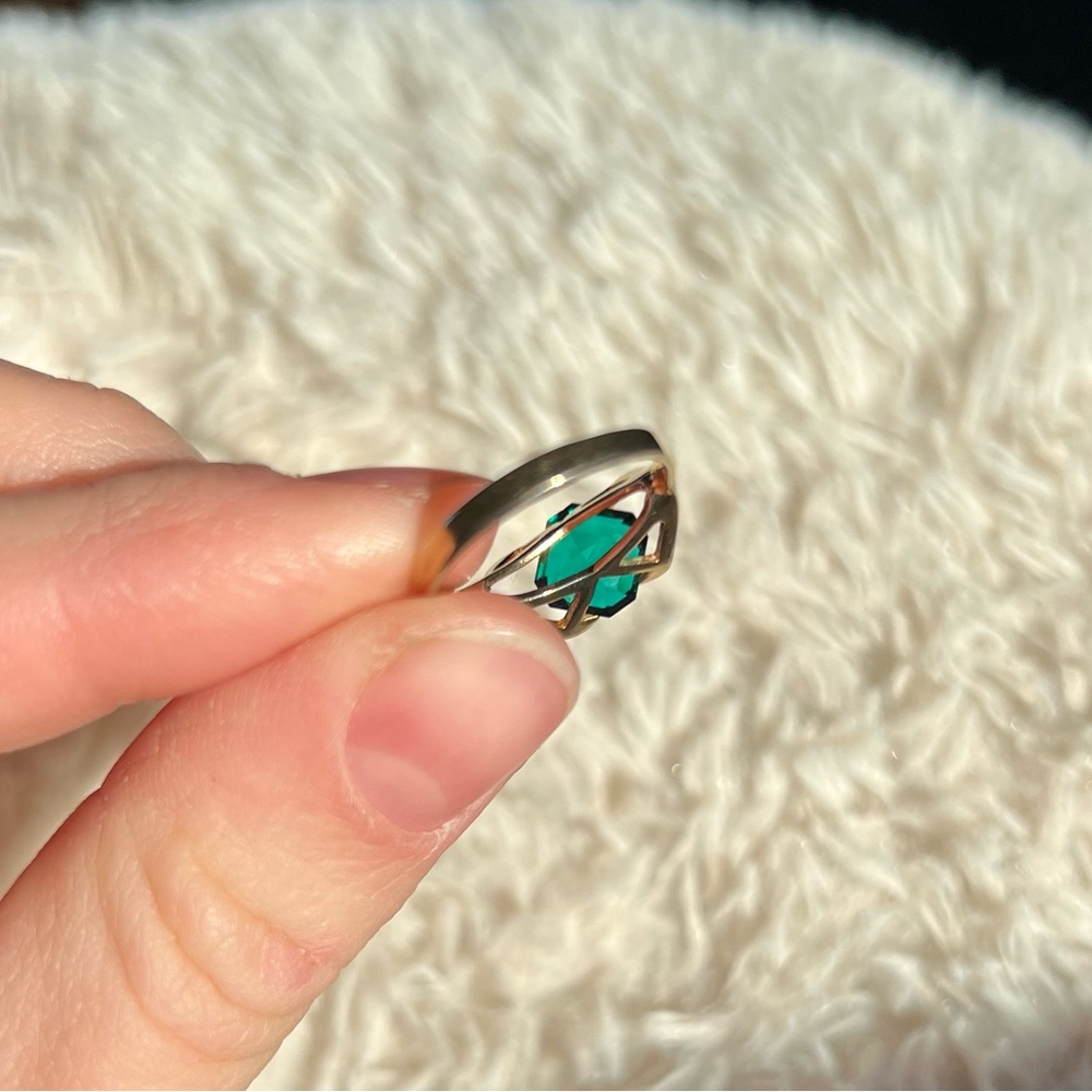 Simulated Emerald Ring - Picture 3 of 5